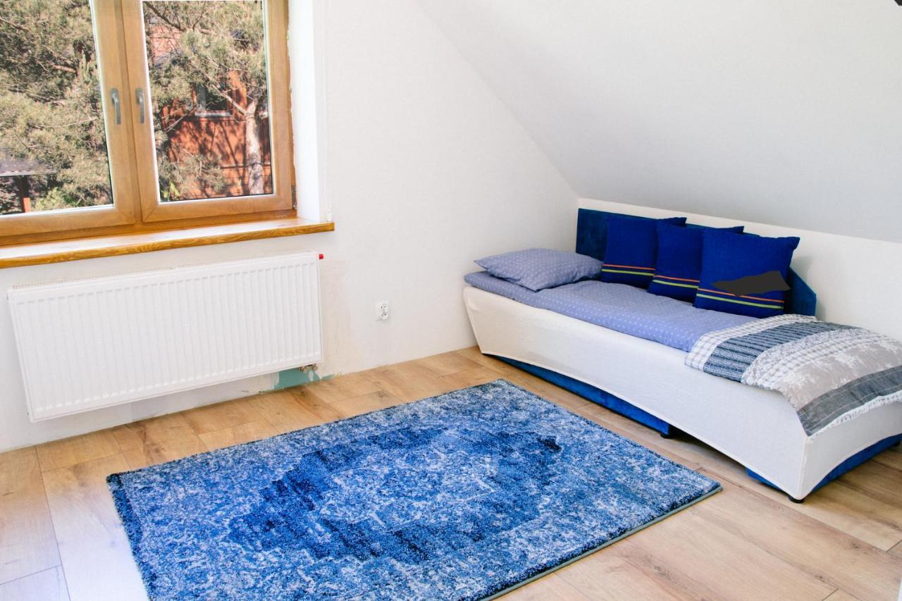 Trojmiasto Nad Jeziorem Dom -Echochata Kamień Exteriör bild